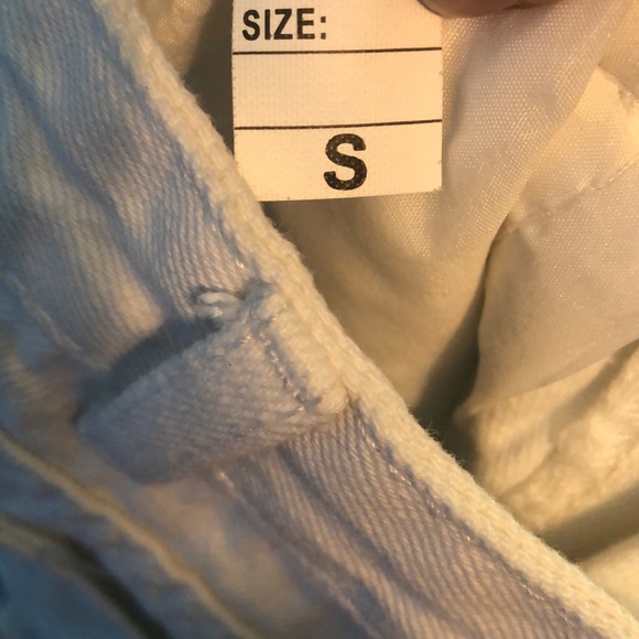 B & H White Fringe Shorts - Picture 5 of 5